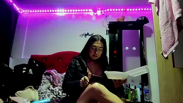 Sweet-Suck69 online show from November 2025 05:18:02 AM