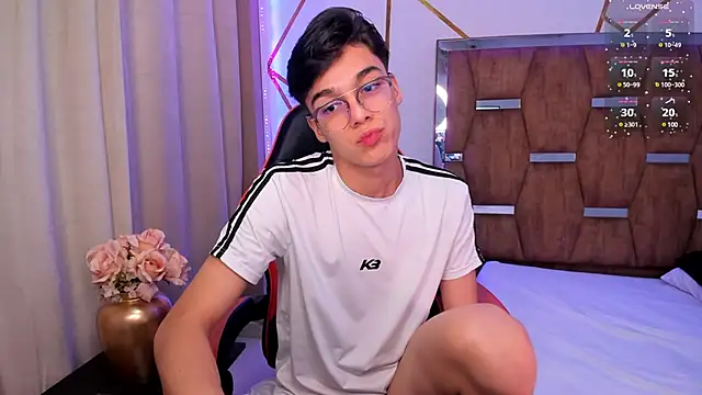 Gerony  online show from March 2025 08:43:01 AM