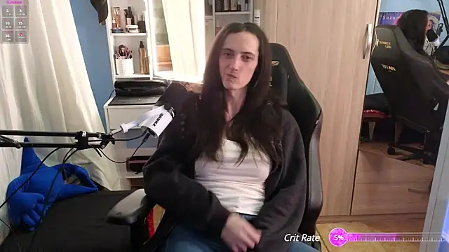 MemiKouki online show from February 2025 07:19:02 PM