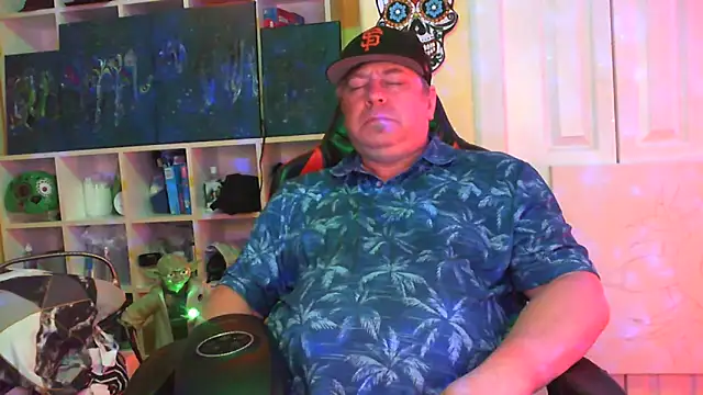 Mic Oxinner online show from September 2025 11:12:02 AM