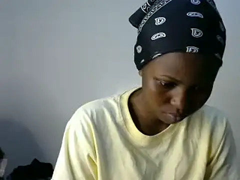 Snapshot of Kasweet_Lee chatting on February 2025 07:10:02 PM Kasweet Lee online show from February 2025 07:10:02 PM