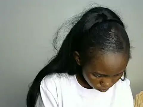 Snapshot of Kasweet_Lee chatting on March 2025 02:33:02 PM Kasweet Lee online show from March 2025 02:33:02 PM