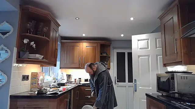 Chubbydan online show from December 2025 01:38:02 PM