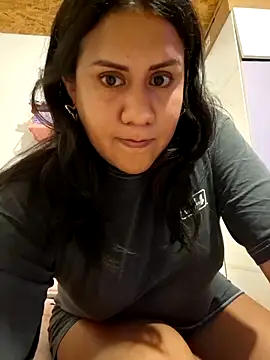 KasiaVenus  online show from November 2025 03:40:02 AM