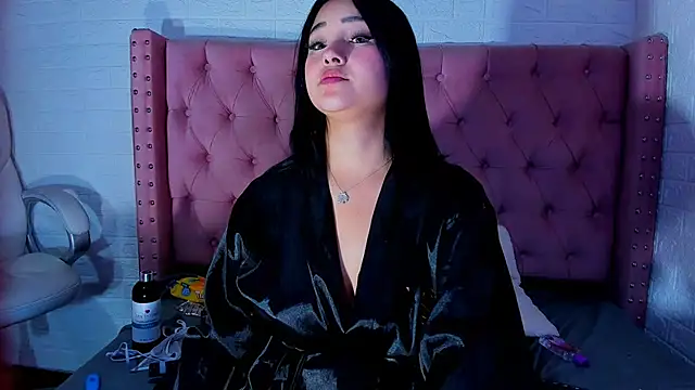 Catherinee69 x online show from January 2025 09:35:01 AM