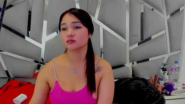 Catherinee69 x online show from March 2025 07:19:01 AM