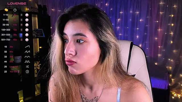 DarlaLike online show from December 2024 03:52:02 AM