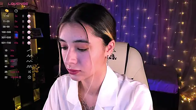 DarlaLike online show from December 2024 04:42:02 AM