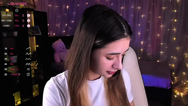 DarlaLike online show from December 2024 04:45:02 AM