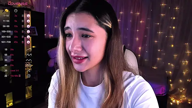 DarlaLike online show from December 2024 04:07:02 AM