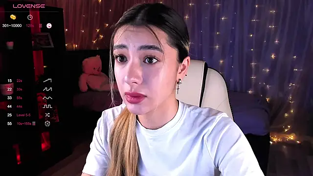 DarlaLike online show from January 2025 04:01:01 AM