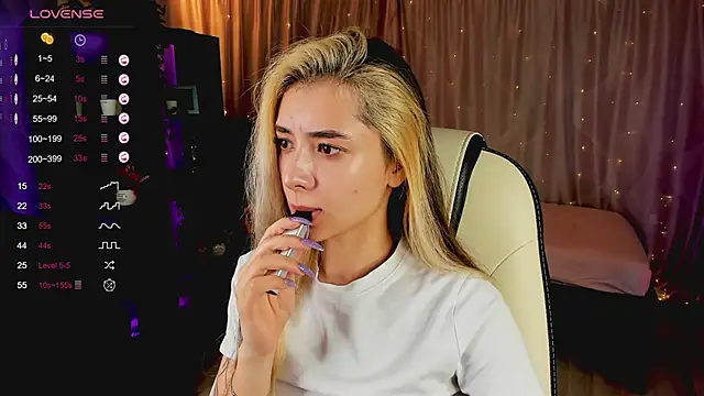 DarlaLike online show from February 2025 08:26:02 AM