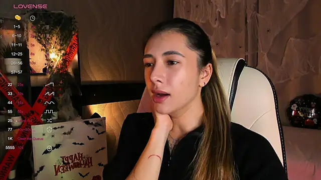 DarlaLike online show from October 2025 03:40:01 AM