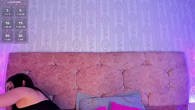 lunar leen online show from October 2025 02:29:02 PM