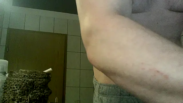 donhulio482 online show from March 2025 02:56:02 AM