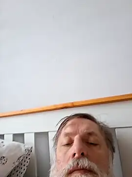 Outdoorsexlover online show from February 2026 07:39:02 AM