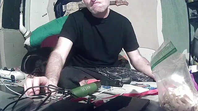 Snapshot of jaxx12369 chatting on February 2026 09:14:01 AM jaxx12369 online show from February 2026 09:14:01 AM