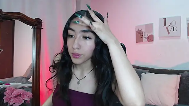 madisex s online show from November 2025 12:48:02 PM