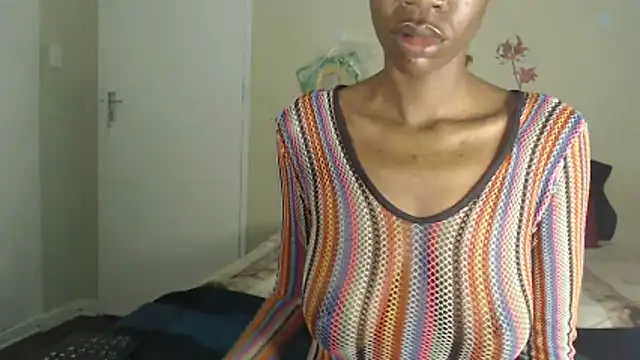 Blacktittiex02 online show from May 2026 06:04:02 PM