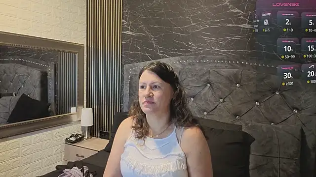 charlotte  G online show from March 2026 10:59:02 AM