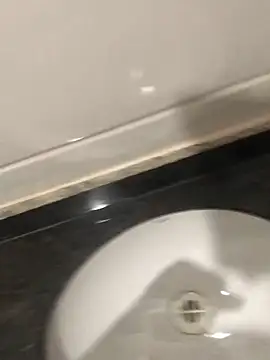 Snapshot of vintin21cm chatting on March 2026 06:35:01 AM vintin21cm online show from March 2026 06:35:01 AM