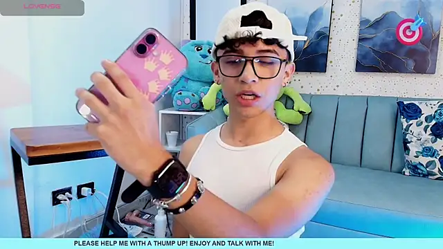 Niico Cruz online show from March 2025 01:57:02 PM