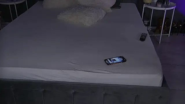 Snapshot of shayblonde chatting on February 2025 05:51:02 AM shayblonde online show from February 2025 05:51:02 AM