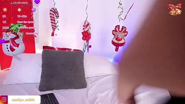 MarilynSmIith online show from December 2024 04:51:01 PM