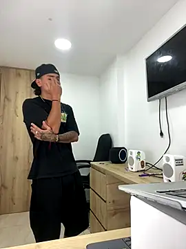 bob petterson online show from October 2025 04:09:01 AM