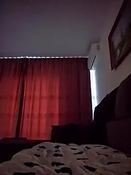 denisxlRo online show from December 2024 11:29:02 AM