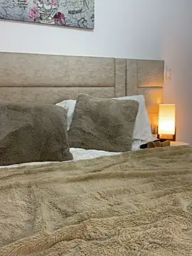 valecruz903 online show from February 2025 02:06:02 AM