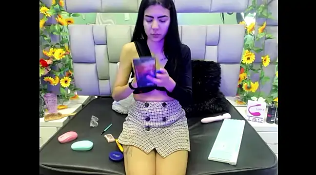 Snapshot of IsisRouse chatting on February 2025 02:47:02 AM IsisRouse online show from February 2025 02:47:02 AM