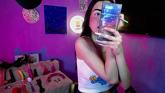 Snapshot of IsisRouse chatting on September 2025 09:06:02 PM IsisRouse online show from September 2025 09:06:02 PM