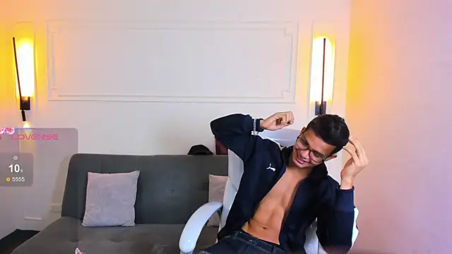 Paradise boy s online show from April 2026 02:31:01 PM