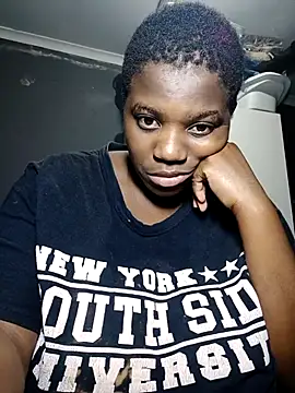 Bigchoccojugsxx online show from February 2026 09:44:01 PM