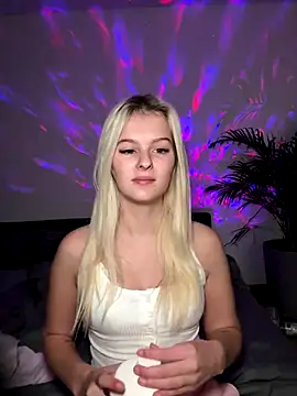 Allylove03 online show from December 2024 05:26:01 AM