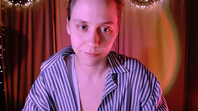 Snapshot of Malinax chatting on December 2024 01:29:02 AM Malinax online show from December 2024 01:29:02 AM