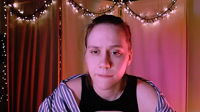 Snapshot of Malinax chatting on January 2025 10:47:02 PM Malinax online show from January 2025 10:47:02 PM