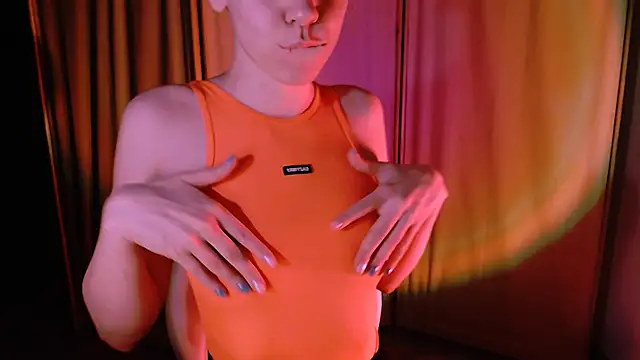 Snapshot of Malinax chatting on January 2025 10:26:02 PM Malinax online show from January 2025 10:26:02 PM