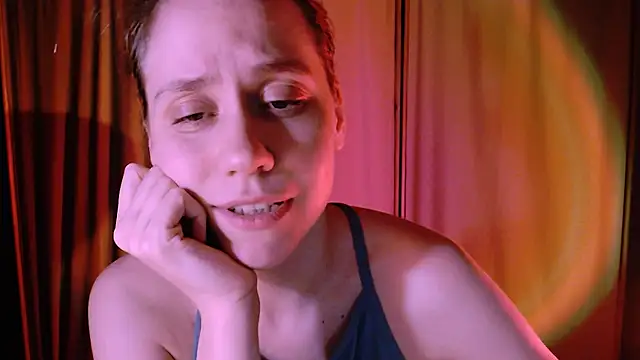 Snapshot of Malinax chatting on January 2025 01:48:01 AM Malinax online show from January 2025 01:48:01 AM