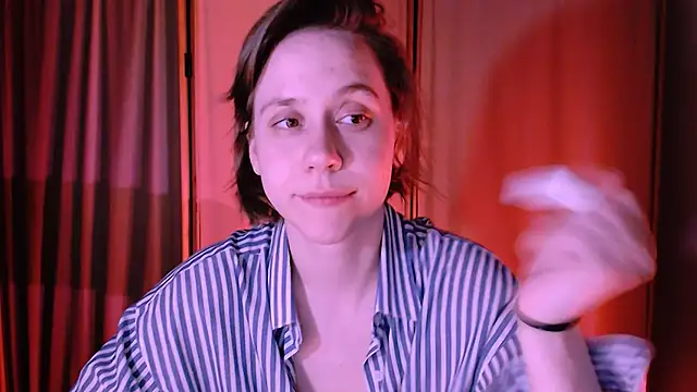 Snapshot of Malinax chatting on March 2025 12:39:02 AM Malinax online show from March 2025 12:39:02 AM