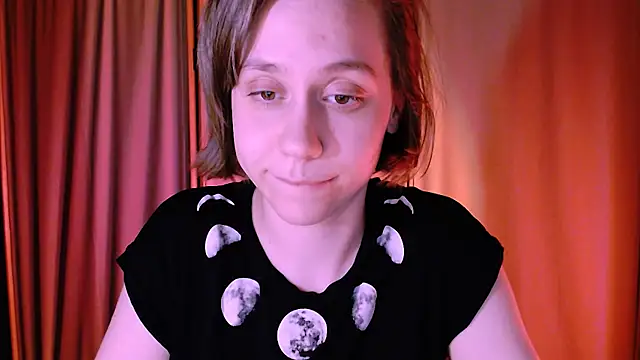 Snapshot of Malinax chatting on March 2025 01:53:02 AM Malinax online show from March 2025 01:53:02 AM