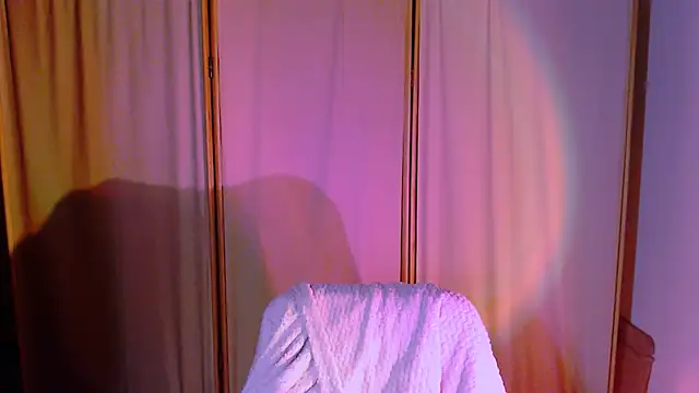 Snapshot of Malinax chatting on September 2025 10:14:01 PM Malinax online show from September 2025 10:14:01 PM