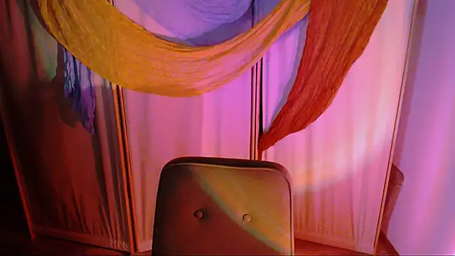 Snapshot of Malinax chatting on October 2025 10:36:01 PM Malinax online show from October 2025 10:36:01 PM