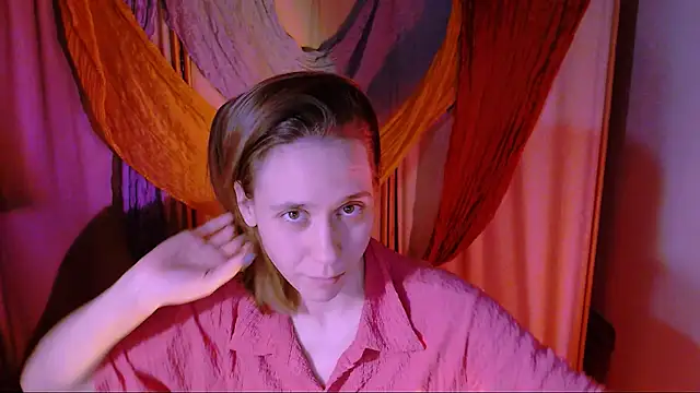 Snapshot of Malinax chatting on November 2025 11:03:01 PM Malinax online show from November 2025 11:03:01 PM