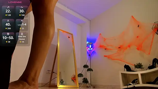 amelyaDreams online show from October 2025 07:23:01 PM