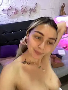 emma oxford online show from December 2024 12:30:01 AM