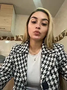 emma oxford online show from February 2025 08:09:02 PM