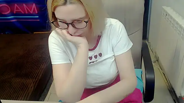 kerakiss877 online show from February 2026 08:14:01 PM