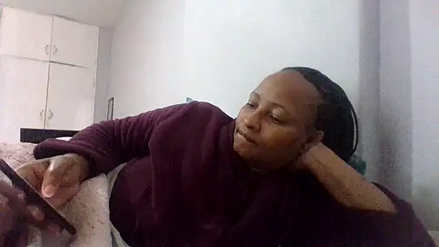 BabeAssXX online show from October 2025 05:39:02 AM